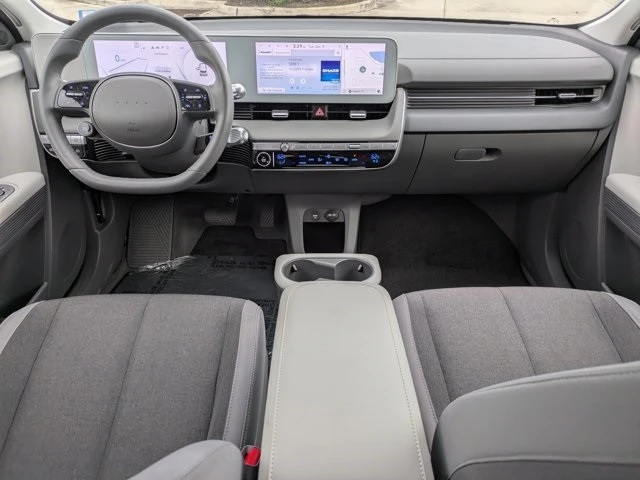 2024 Hyundai Ioniq 5 - Image 11 of 21