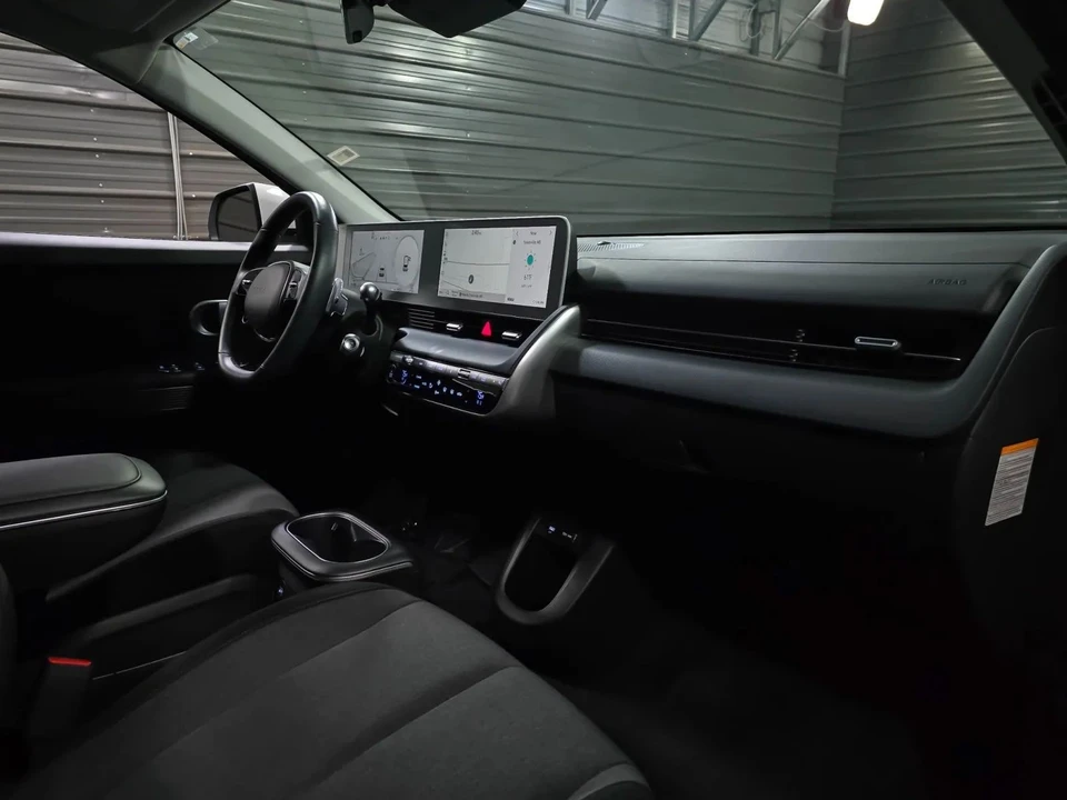 2024 Hyundai Ioniq 5 - Image 12 of 12