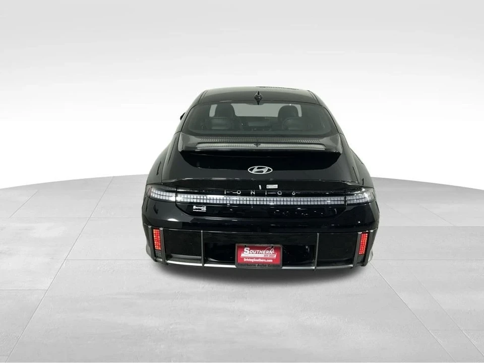 2024 Hyundai Ioniq 6 - Image 5 of 12