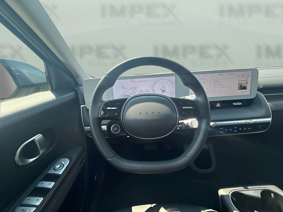 2024 Hyundai Ioniq 5 - Image 9 of 26