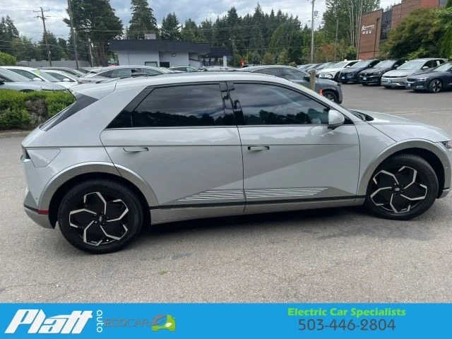 2024 Hyundai Ioniq 5 - Image 15 of 31