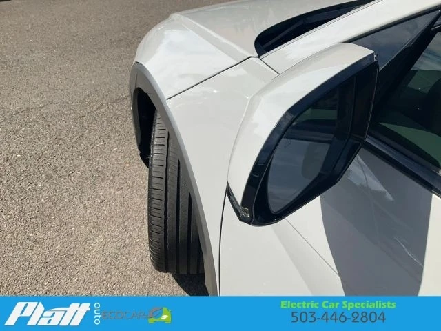 2024 Hyundai Ioniq 5 - Image 14 of 31