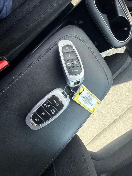2024 Hyundai Ioniq 5 - Image 5 of 5