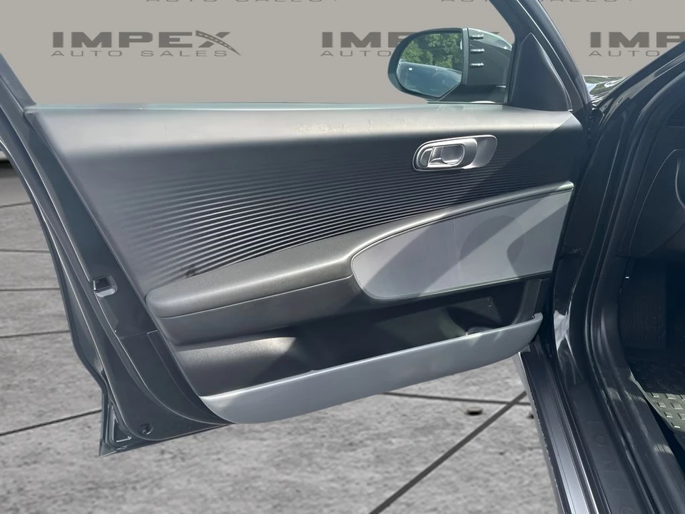 2024 Hyundai Ioniq 5 - Image 15 of 23