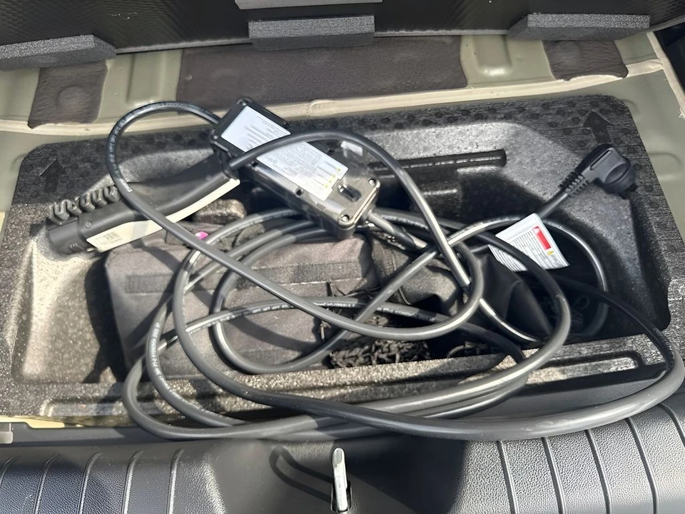 2024 Hyundai Ioniq 5 - Image 17 of 23