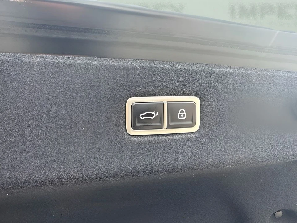2024 Hyundai Ioniq 5 - Image 19 of 23