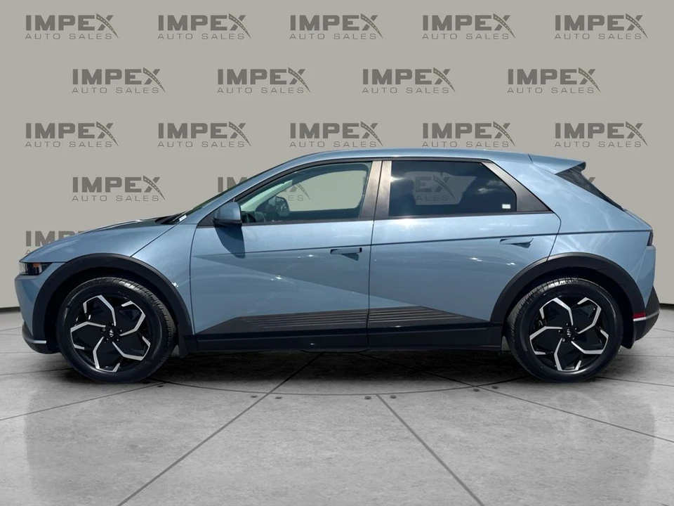 2024 Hyundai Ioniq 5 - Image 2 of 26
