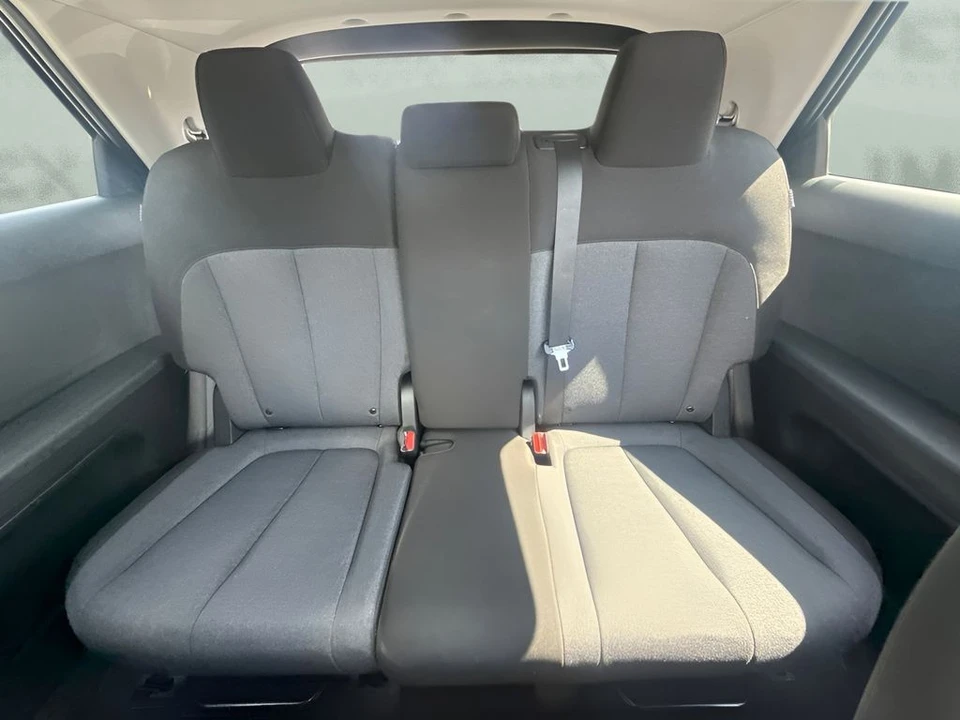 2024 Hyundai Ioniq 5 - Image 10 of 26