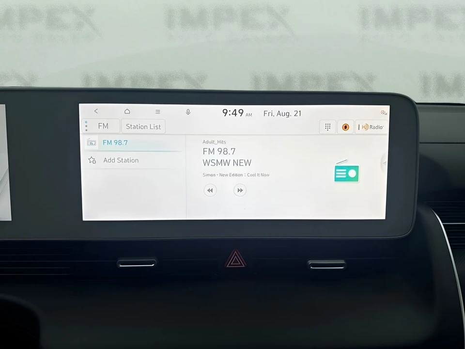 2024 Hyundai Ioniq 5 - Image 10 of 24