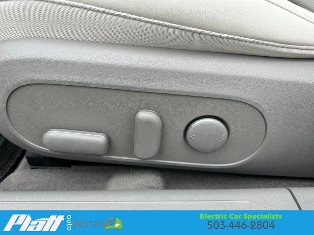 2024 Hyundai Ioniq 5 - Image 17 of 31