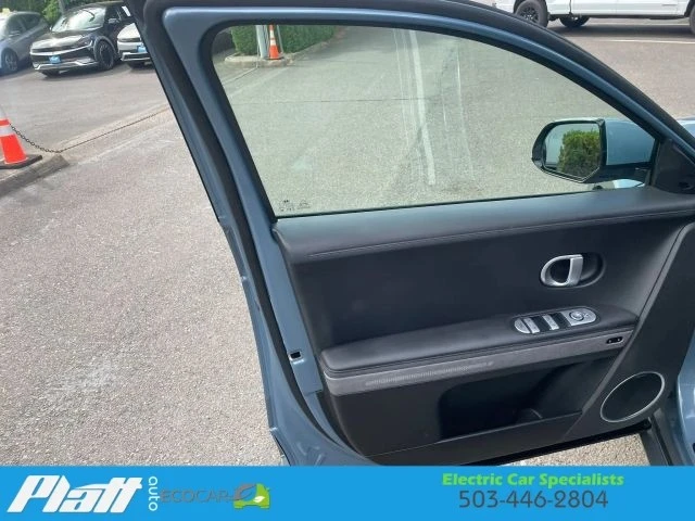 2024 Hyundai Ioniq 5 - Image 18 of 31