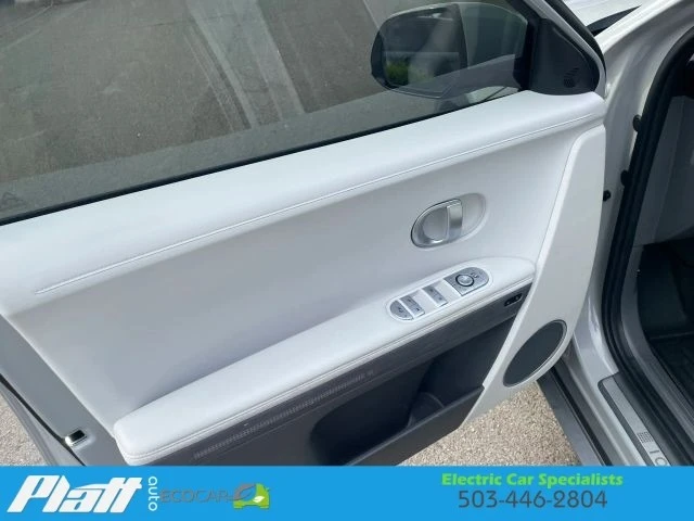 2024 Hyundai Ioniq 5 - Image 22 of 31