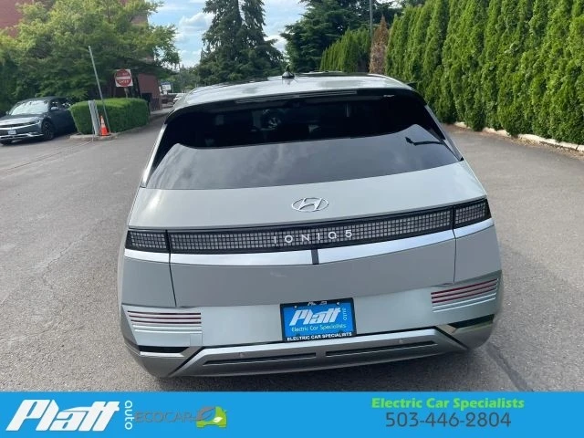 2024 Hyundai Ioniq 5 - Image 10 of 31