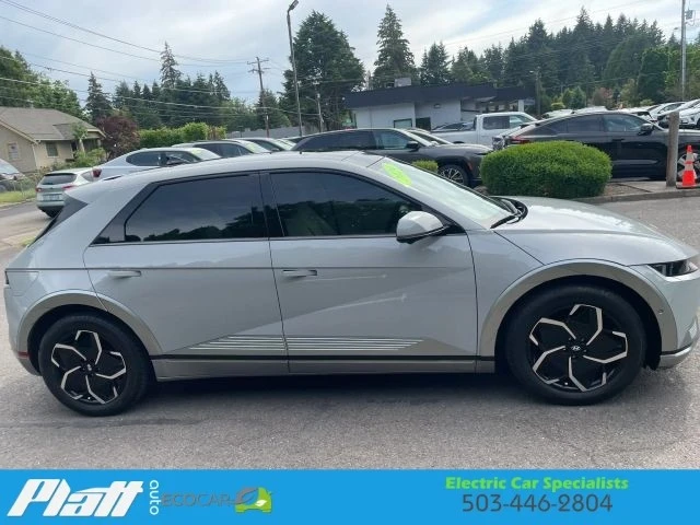 2024 Hyundai Ioniq 5 - Image 16 of 31