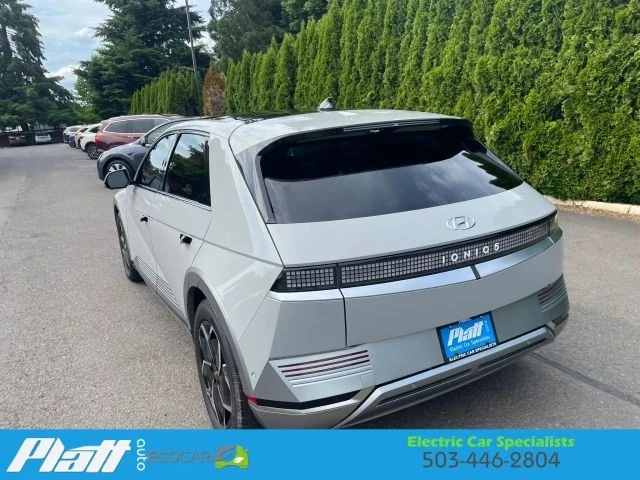 2024 Hyundai Ioniq 5 - Image 9 of 31