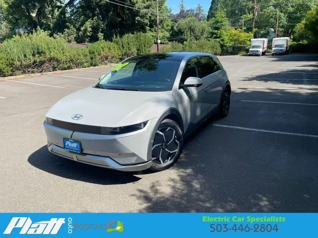 2024 Hyundai Ioniq 5 - Image 2 of 31