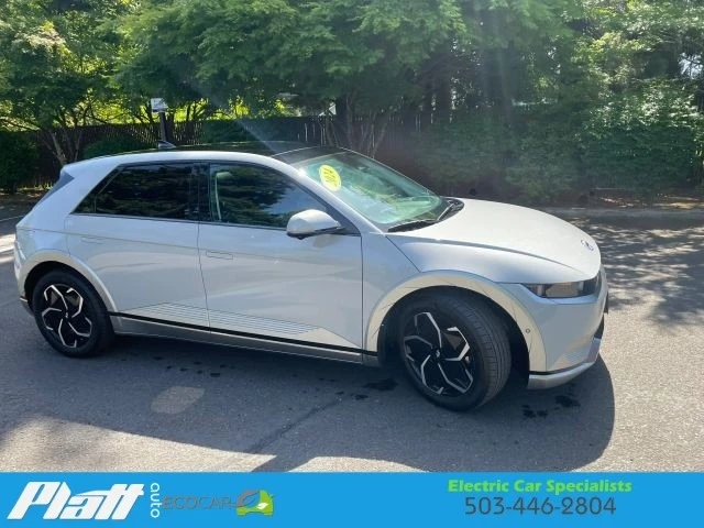 2024 Hyundai Ioniq 5 - Image 13 of 31