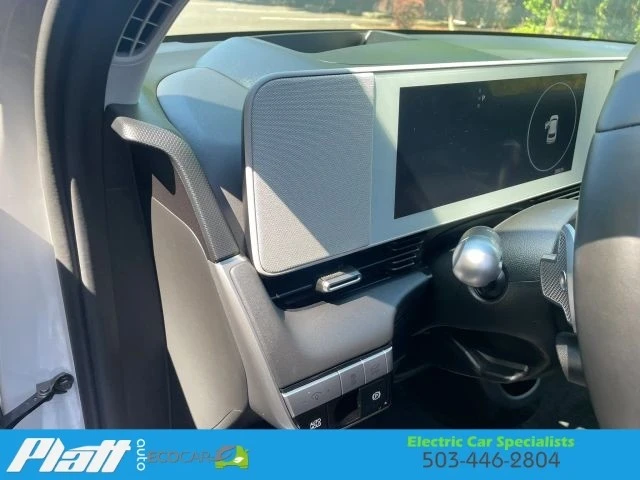 2024 Hyundai Ioniq 5 - Image 23 of 31