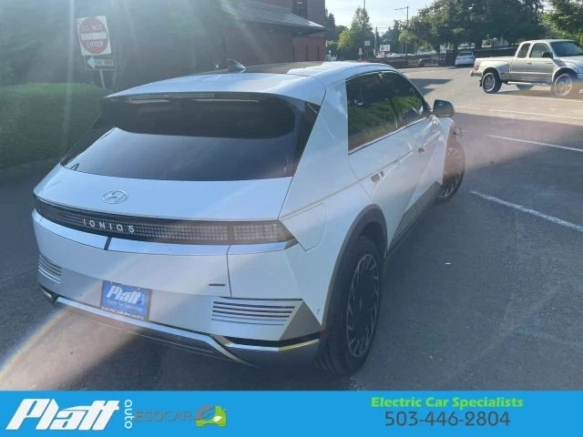 2024 Hyundai Ioniq 5 - Image 11 of 31