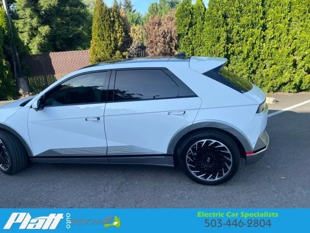 2024 Hyundai Ioniq 5 - Image 7 of 31