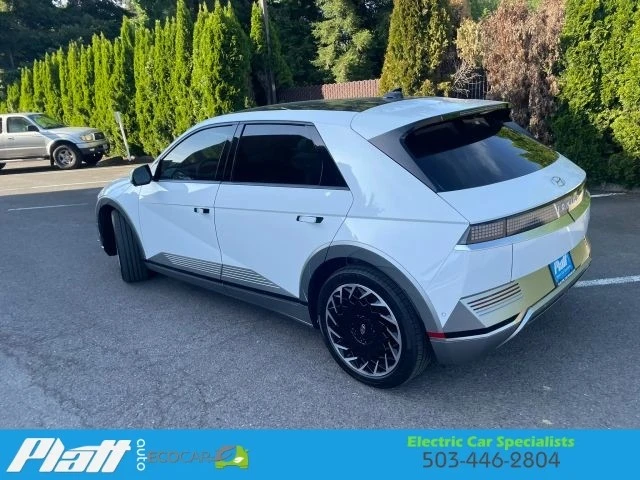 2024 Hyundai Ioniq 5 - Image 8 of 31
