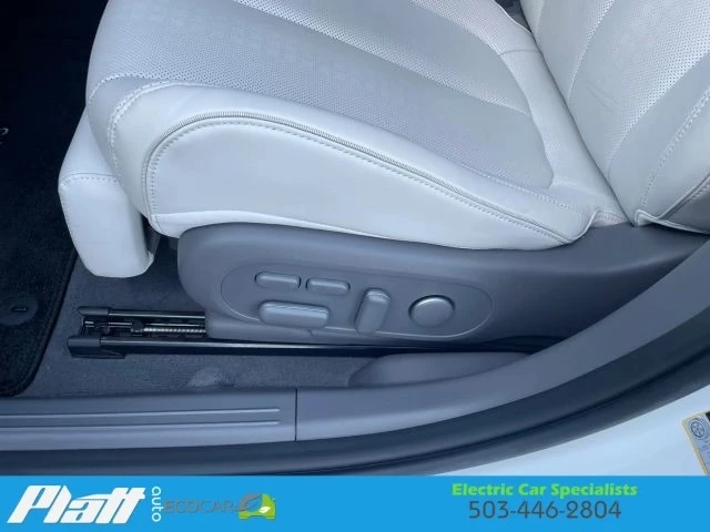 2024 Hyundai Ioniq 5 - Image 25 of 31