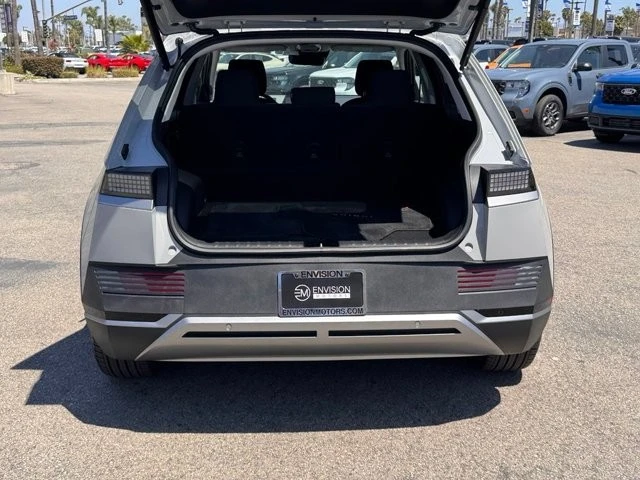 2024 Hyundai Ioniq 5 - Image 13 of 30