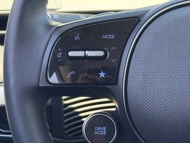 2024 Hyundai Ioniq 5 - Image 23 of 30