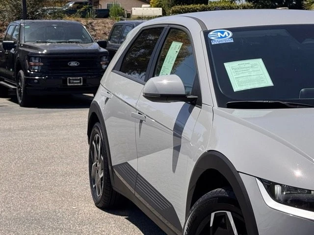2024 Hyundai Ioniq 5 - Image 5 of 30