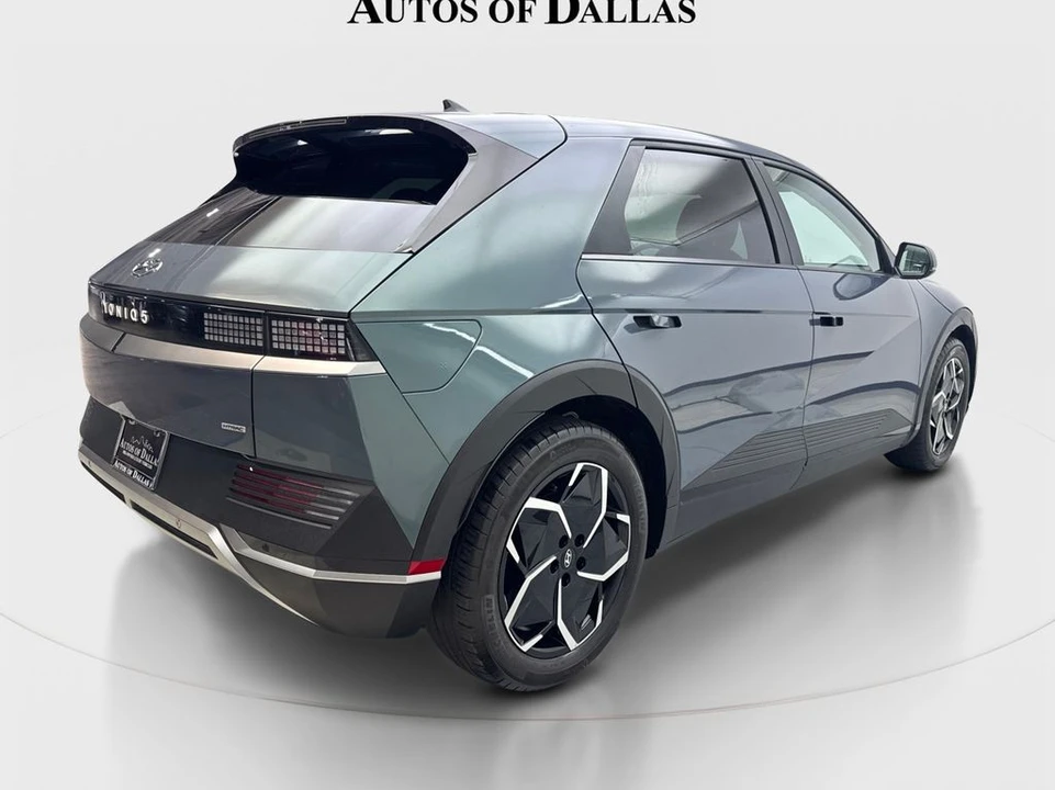 2024 Hyundai Ioniq 5 - Image 6 of 31