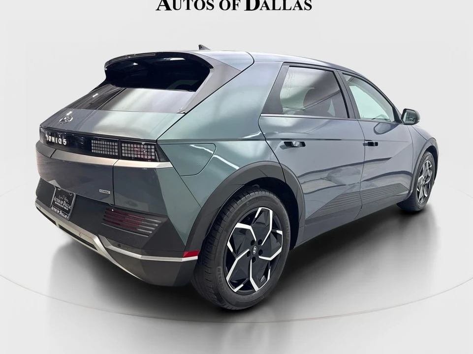 2024 Hyundai Ioniq 5 - Image 6 of 31