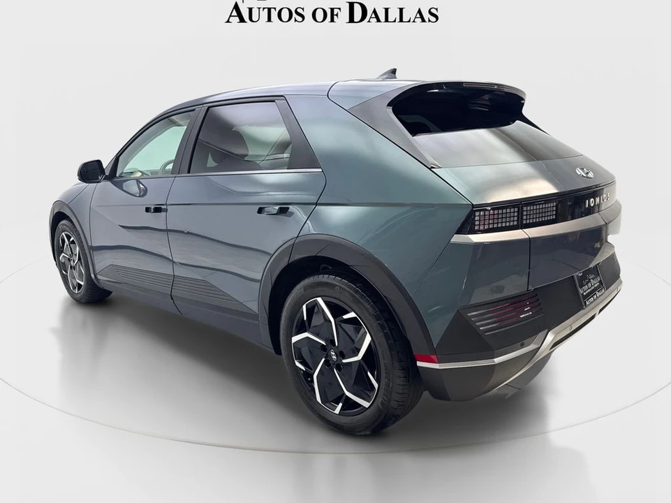 2024 Hyundai Ioniq 5 - Image 9 of 31
