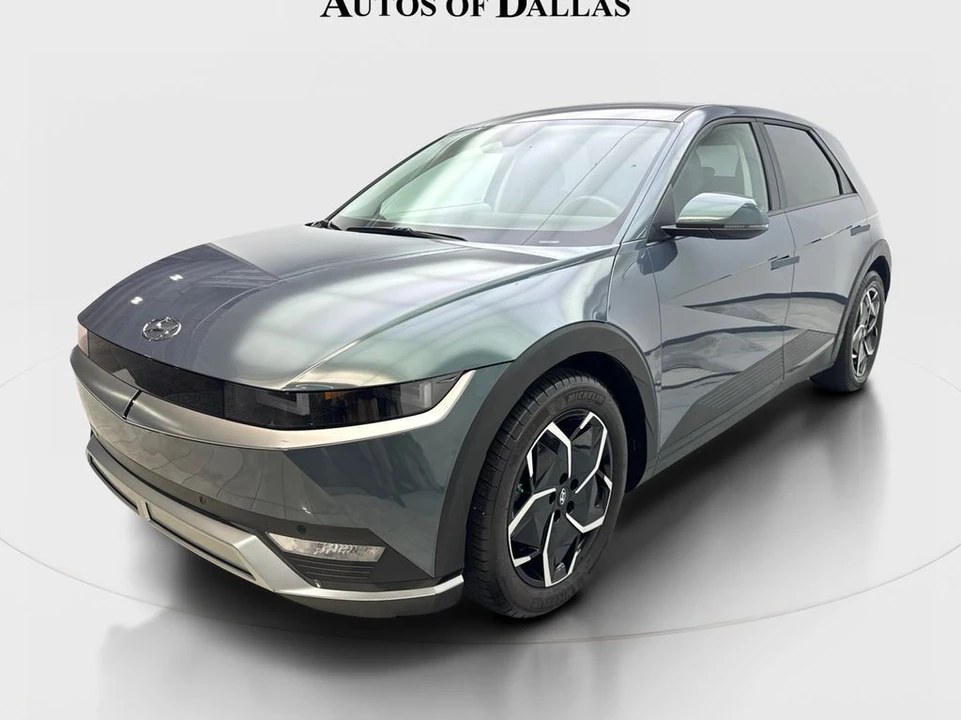 2024 Hyundai Ioniq 5 - Image 2 of 31