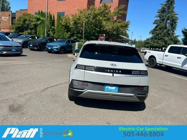 2024 Hyundai Ioniq 5 - Image 9 of 31