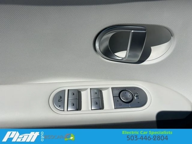 2024 Hyundai Ioniq 5 - Image 20 of 31