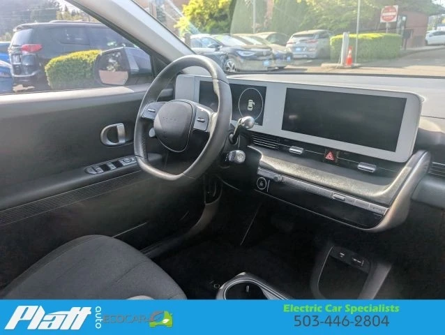 2024 Hyundai Ioniq 5 - Image 12 of 31