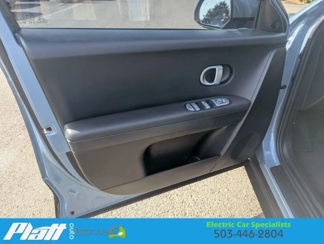 2024 Hyundai Ioniq 5 - Image 23 of 31