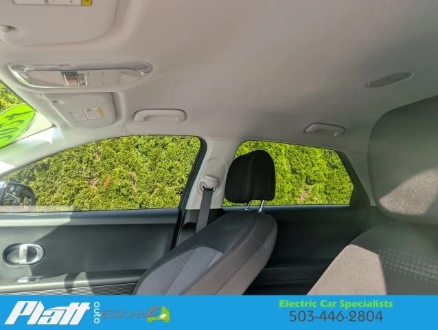 2024 Hyundai Ioniq 5 - Image 13 of 31