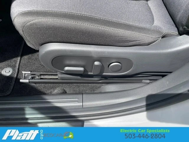 2024 Hyundai Ioniq 5 - Image 23 of 31