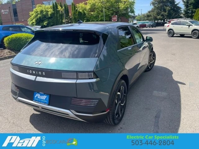 2024 Hyundai Ioniq 5 - Image 10 of 31