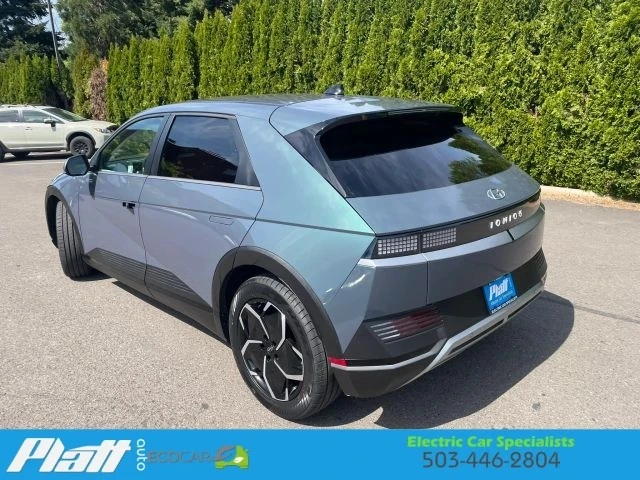 2024 Hyundai Ioniq 5 - Image 8 of 31