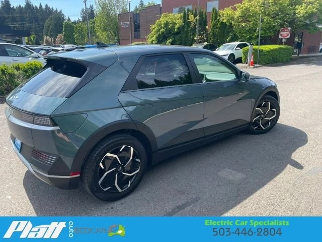 2024 Hyundai Ioniq 5 - Image 11 of 31