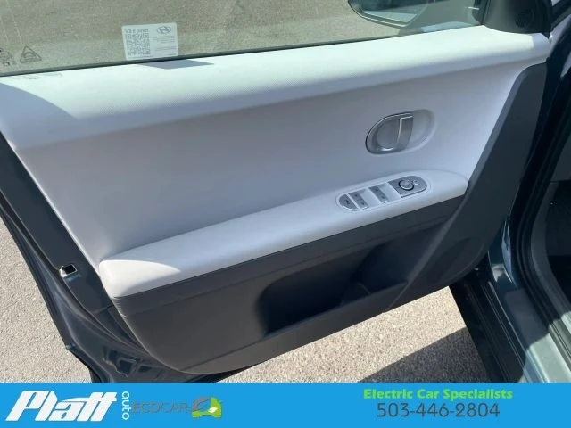 2024 Hyundai Ioniq 5 - Image 20 of 31