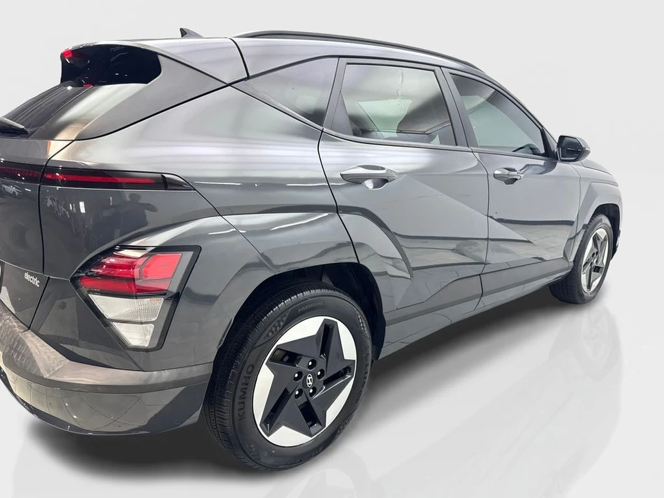 2024 Hyundai Kona - Image 13 of 21