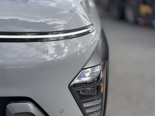 2024 Hyundai Kona - Image 8 of 12