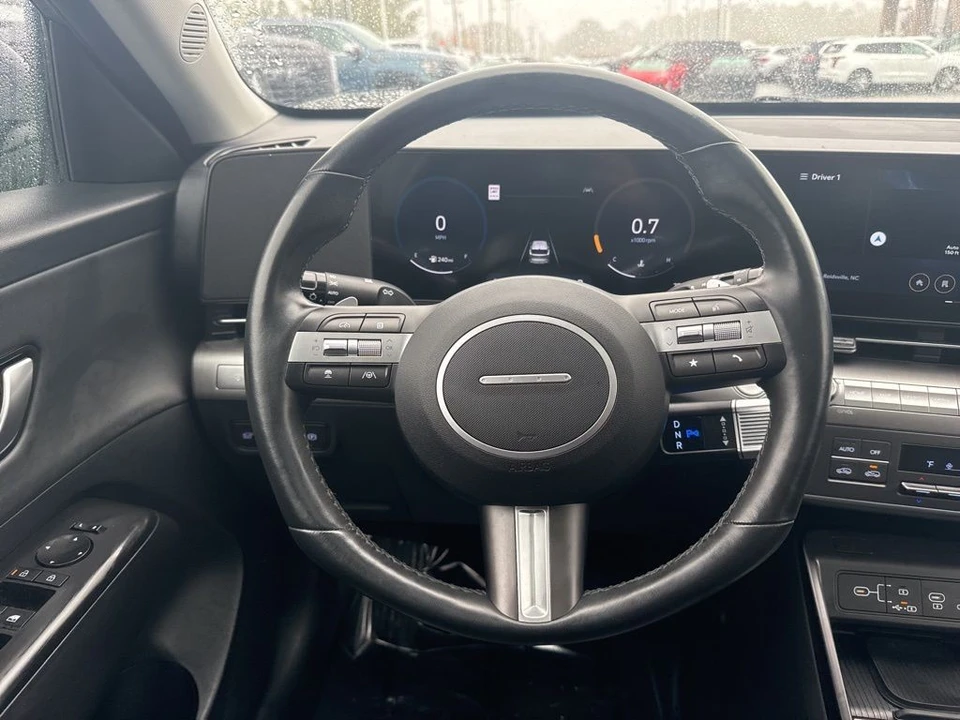 2024 Hyundai Kona - Image 16 of 21