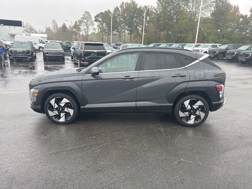 2024 Hyundai Kona - Image 2 of 21