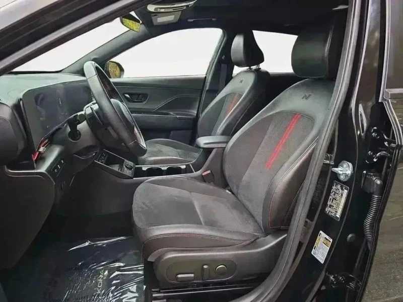 2024 Hyundai Kona - Image 9 of 12