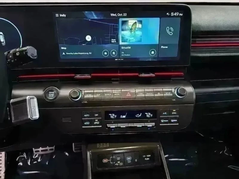 2024 Hyundai Kona - Image 11 of 12