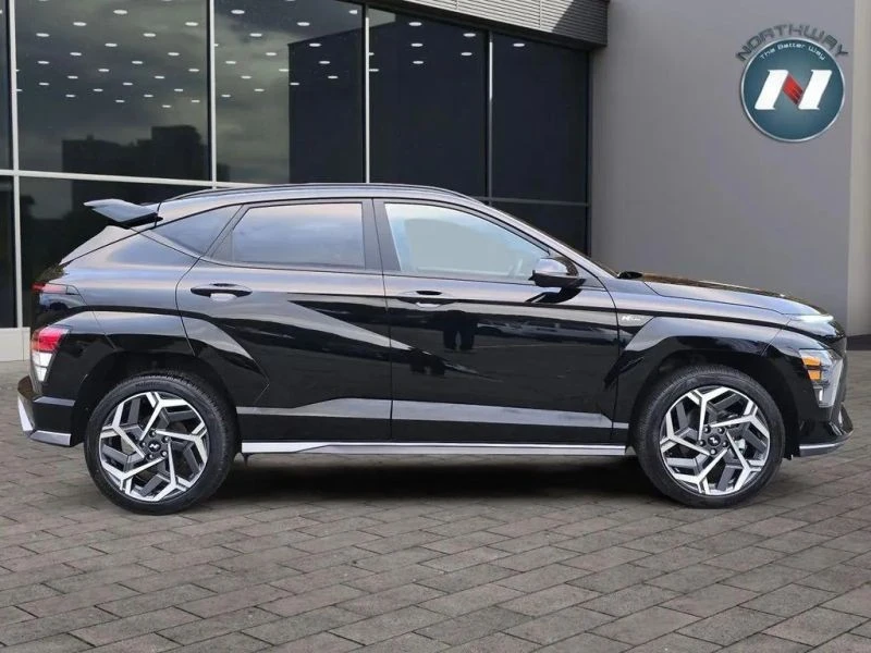 2024 Hyundai Kona - Image 9 of 12